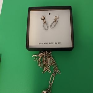 Gold plated necklace and earrings set